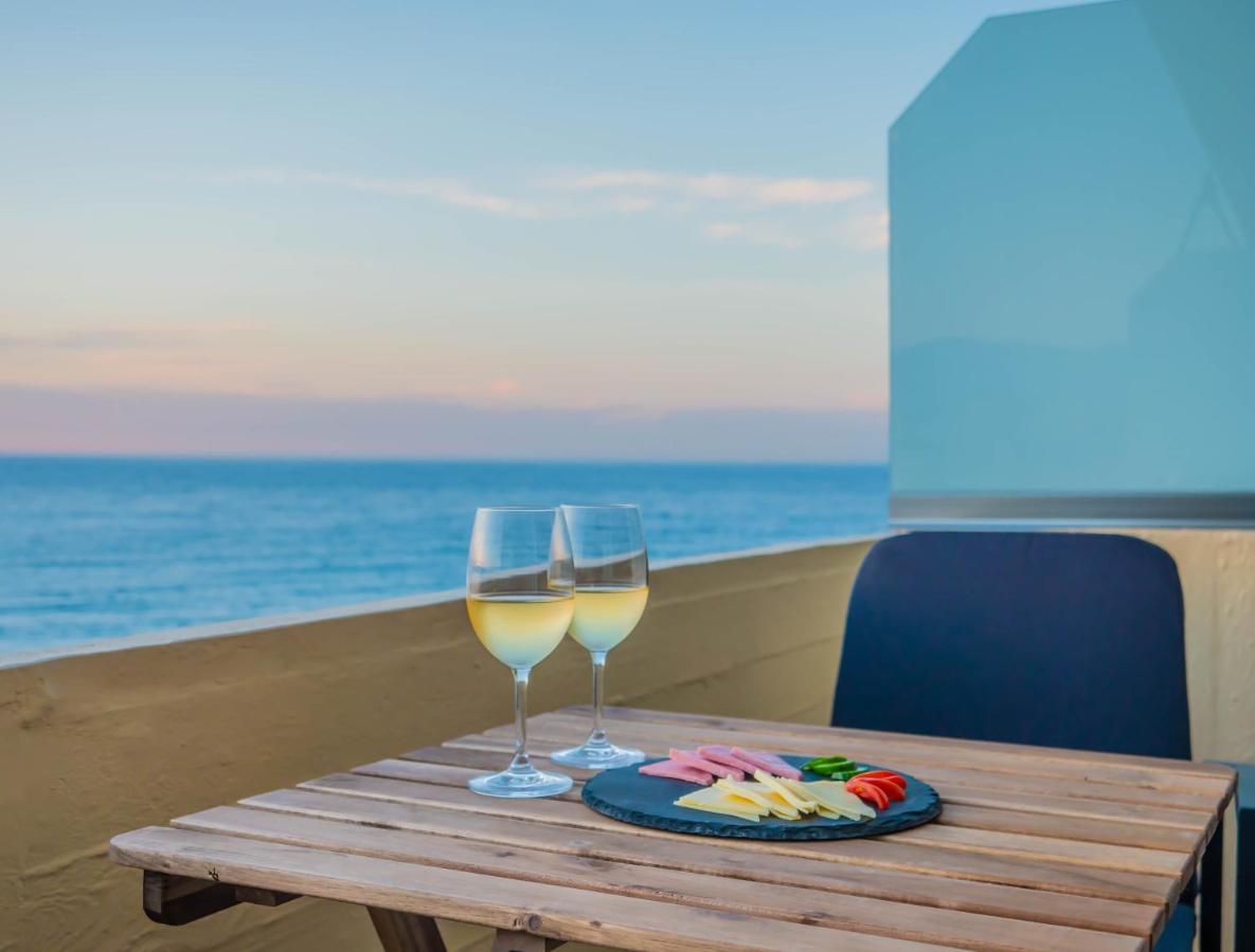 Mare Blue Bliss By 8Essentially Heraklion  Bagian luar foto